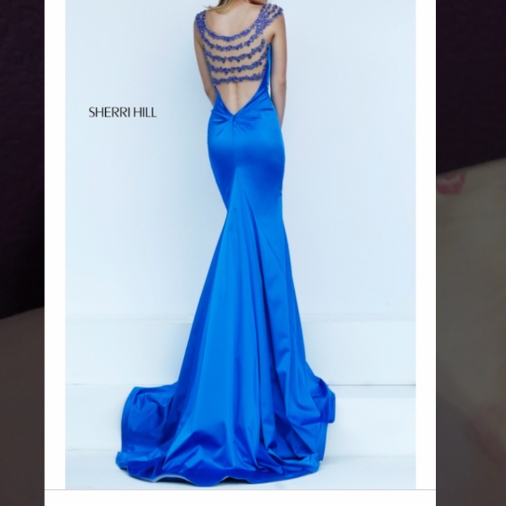 Sherri Hill Emerald Green prom dress